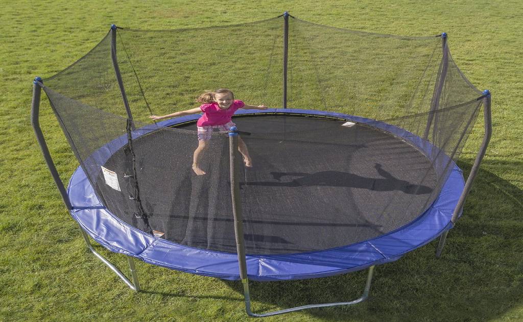 Skywalker Trampolines Round Series